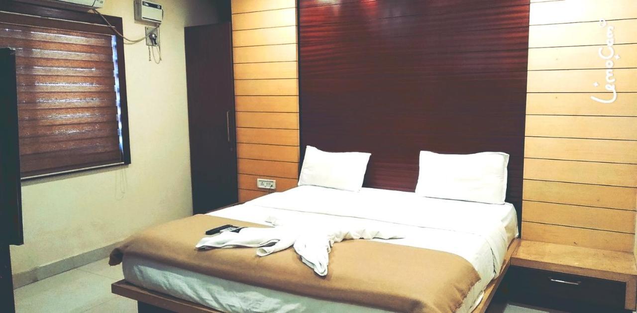 Hotel Milan Manor พอร์ตแบลร์ ภายนอก รูปภาพ
