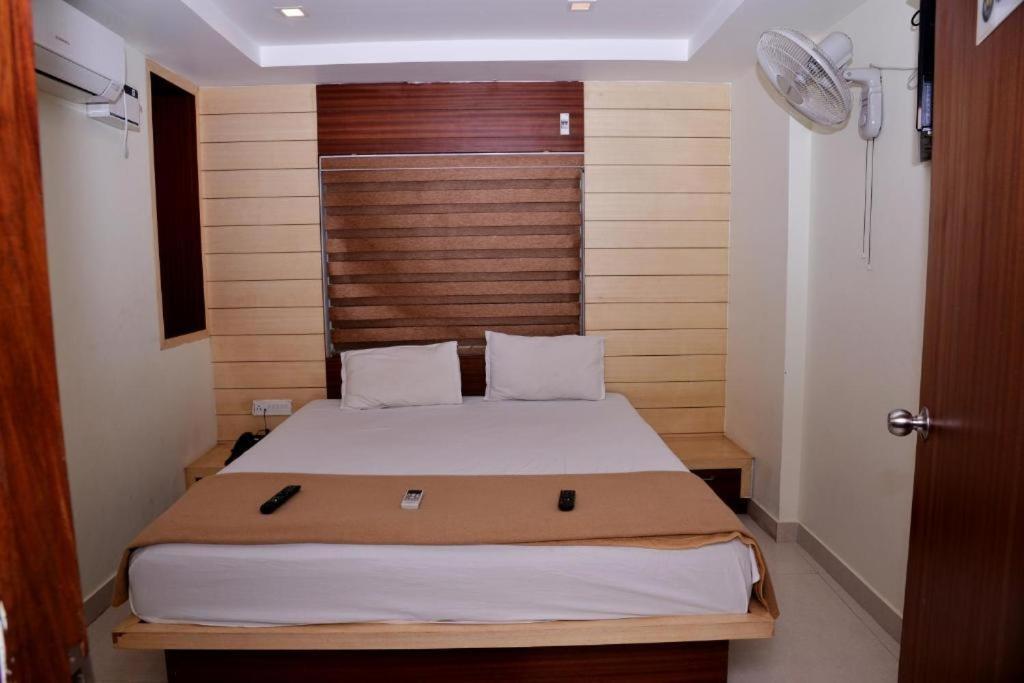 Hotel Milan Manor พอร์ตแบลร์ ภายนอก รูปภาพ
